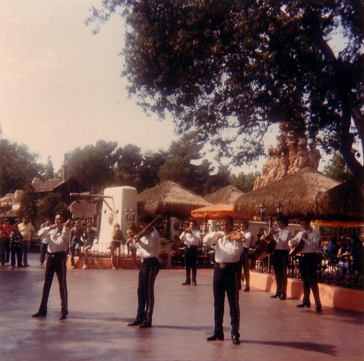Mariachi USA