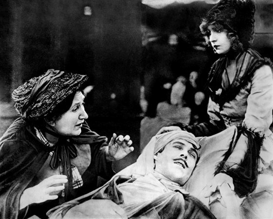 Frame from The Birth of a Nation (1915), dir. D. W. Griffith — Josephine Crowell, Henry B. Walthall, and Lillian Gish in a scene demonstrating Griffith's use of the close-up to replace expository intertitles